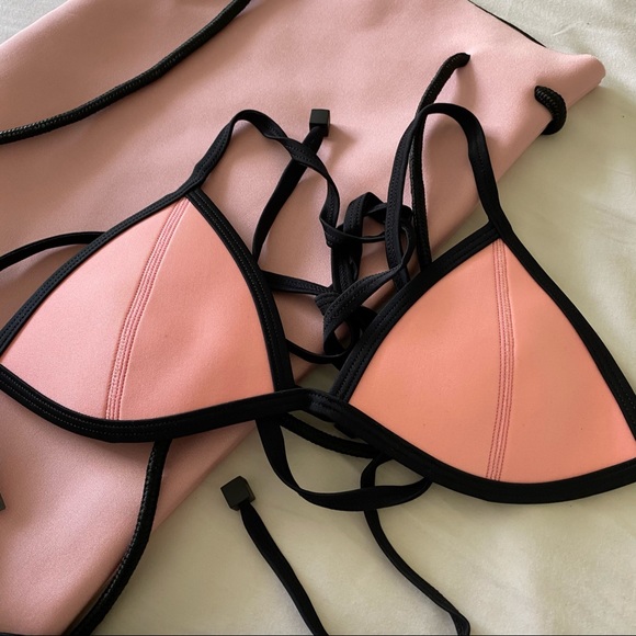 NEW TRIANGL SWIMWEAR BIKINI SWIM SUIT WITH BAG - Picture 2 of 13